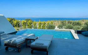 Saint John Oia-Exclusive Private Heated Pool Villas