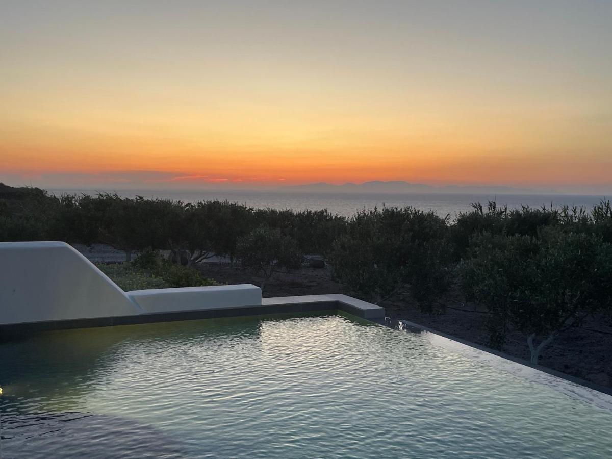 Saint John Oia-Villas With Private Heated Pool Exterior foto